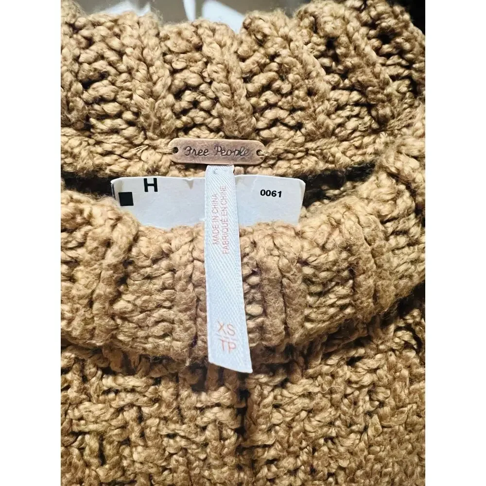NWT❤️Free People Women Cutting Edge Cotton Cable Sweater szXS